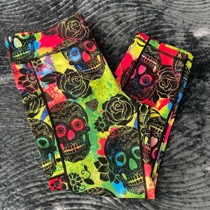 Constantly Varied Gear Tie dye Skull crop leggings